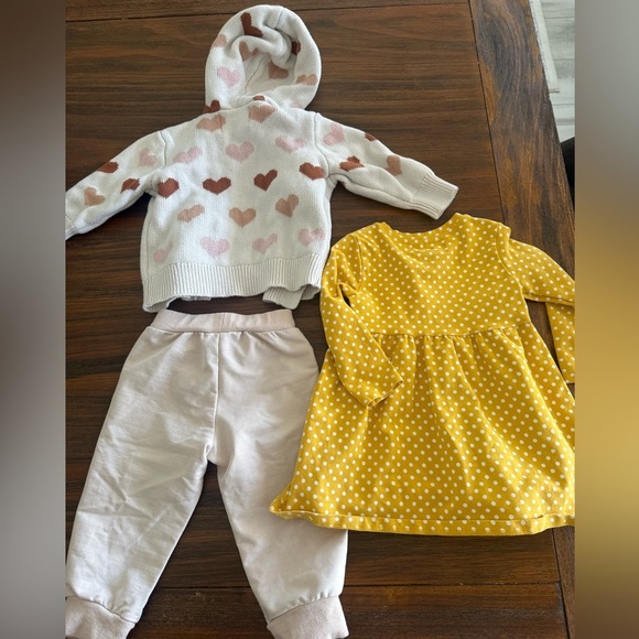 Baby Girl’s 6-12 Months, Three Piece Bundle, Heart Cardigan, Pants and Dress - Picture 5 of 7